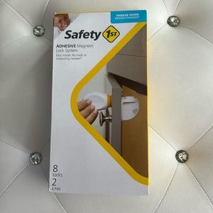 Safety 1st adhesive magnetic lock system for cabinets